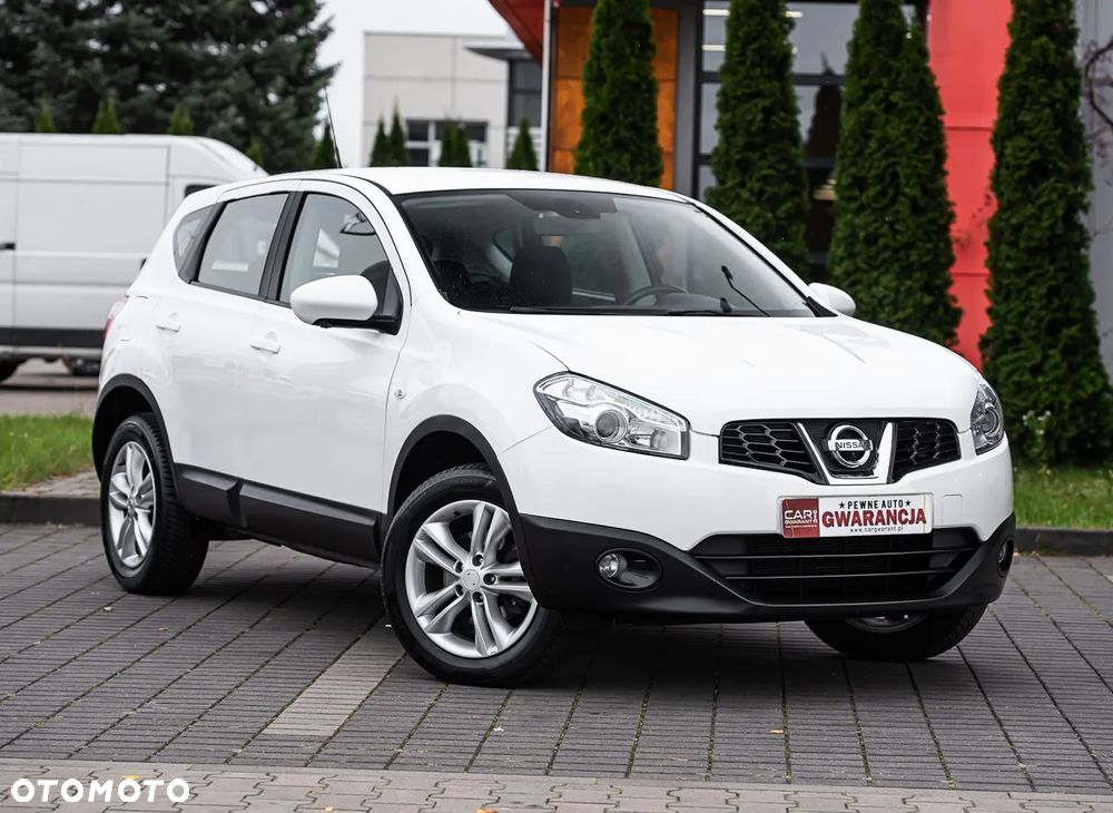 Nissan Qashqai - 1