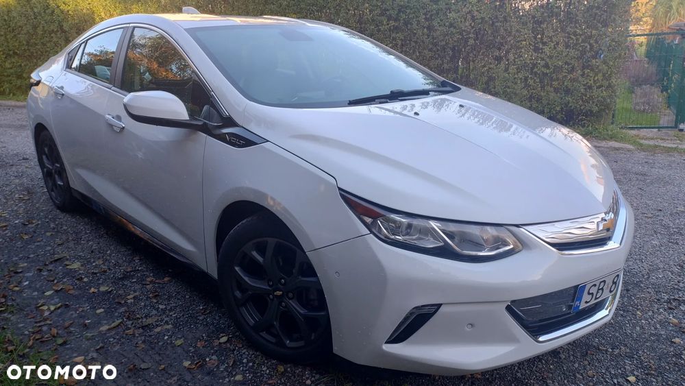 Chevrolet Volt - 15