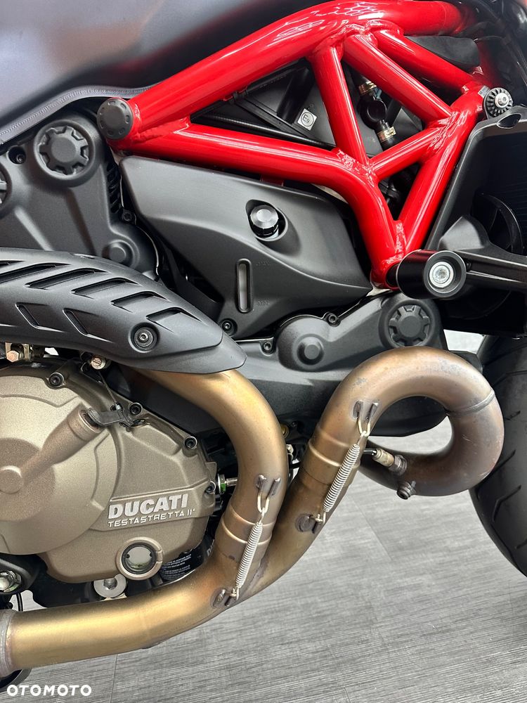 Ducati Monster - 8