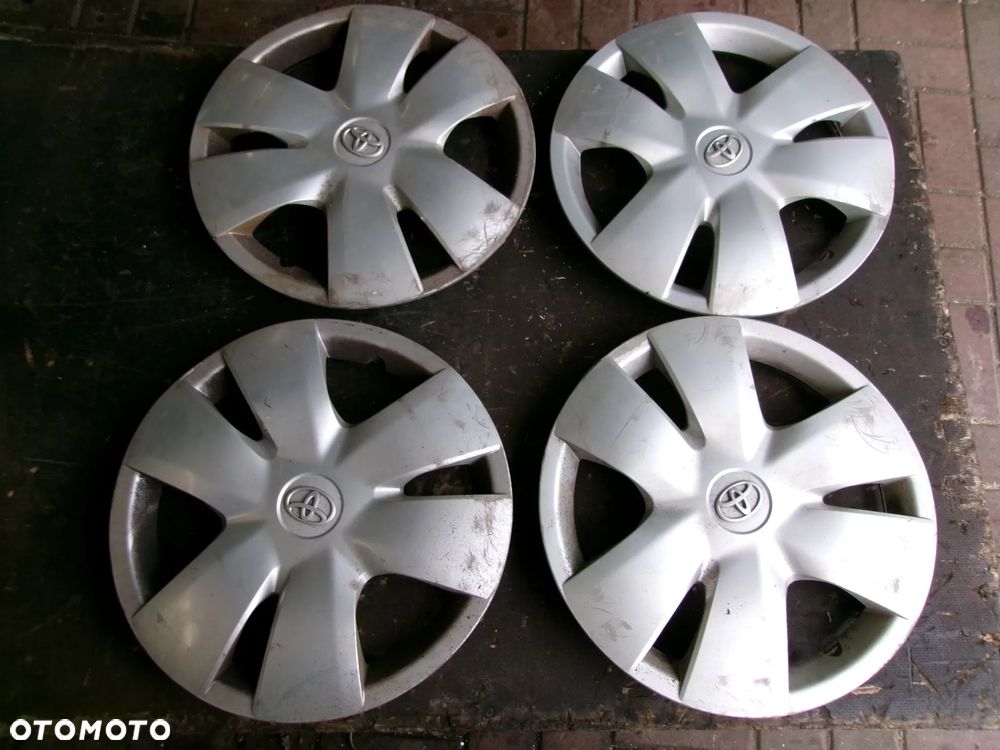 KOŁPAK KOŁPAKI 14 CALI AYGO YARIS KOMPL. 4SZT - 1