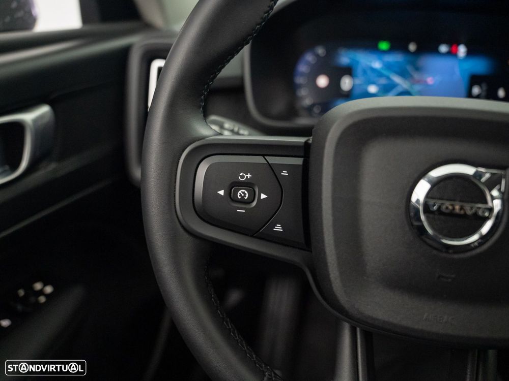Volvo XC 40 - 20