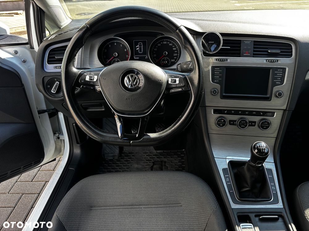 Volkswagen Golf VII 1.4 TSI BMT Comfortline - 9