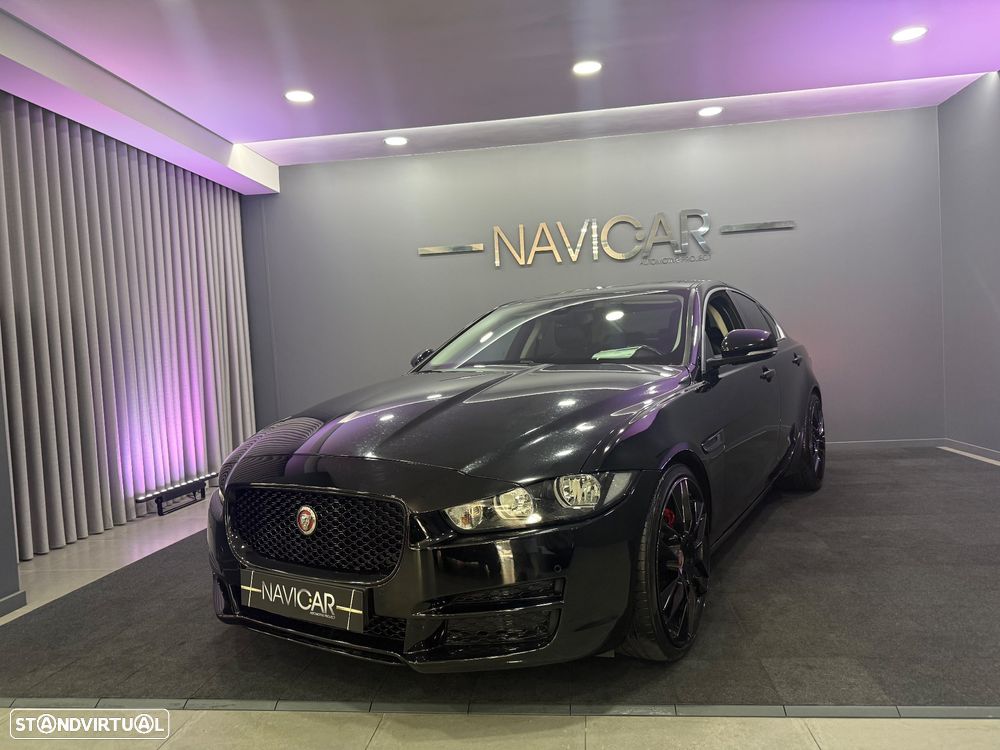 Jaguar XE 2.0 D Portfolio Aut. - 3
