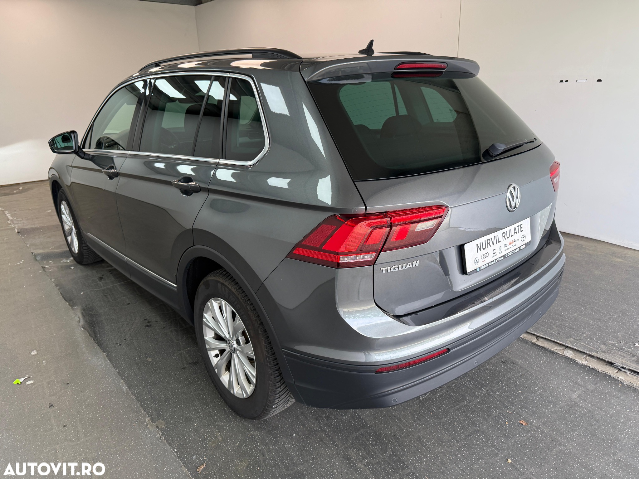 Volkswagen Tiguan 2.0 TDI DPF DSG Comfortline - 21