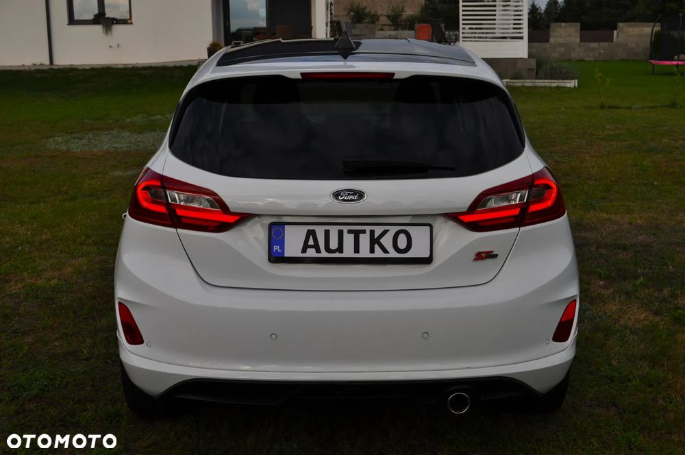 Ford Fiesta 1.0 EcoBoost S&S ST-LINE - 8