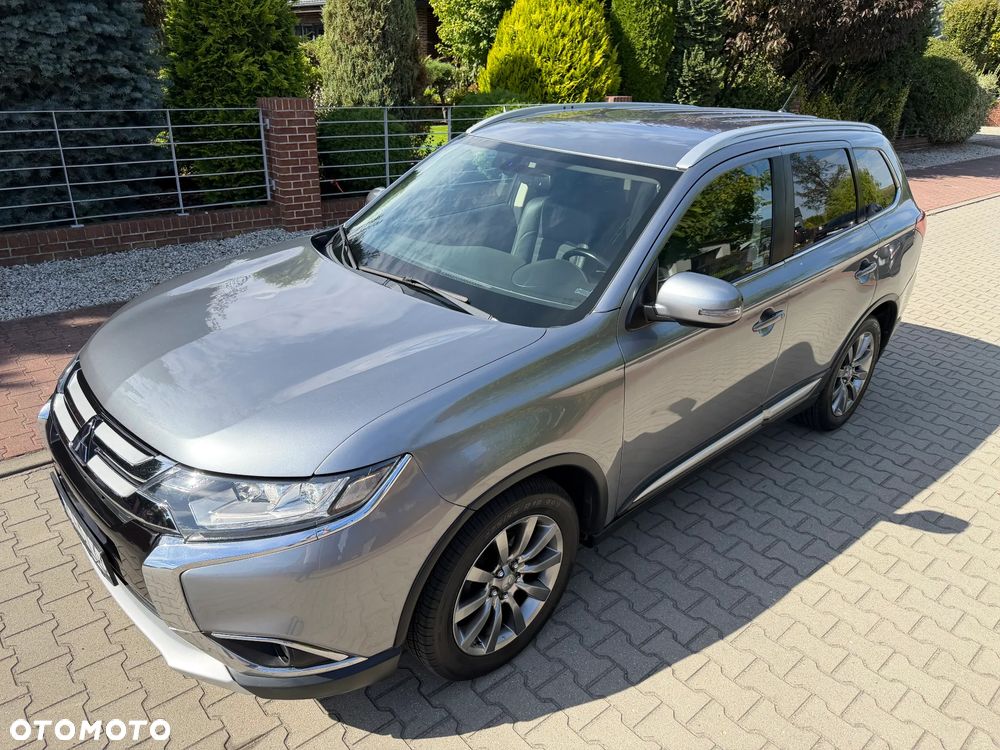 Mitsubishi Outlander - 19