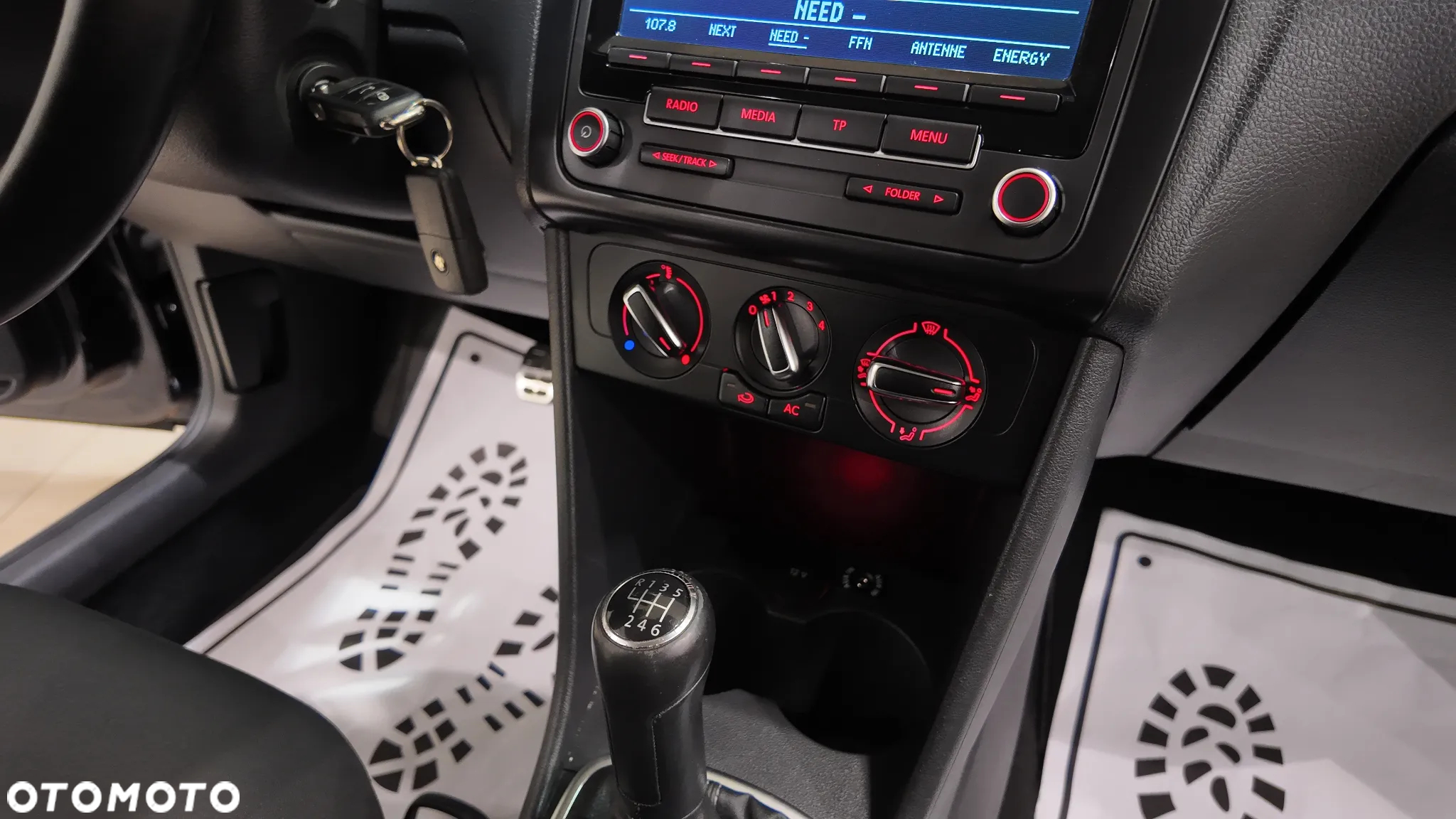 Volkswagen Polo 1.2 TSI Style - 38