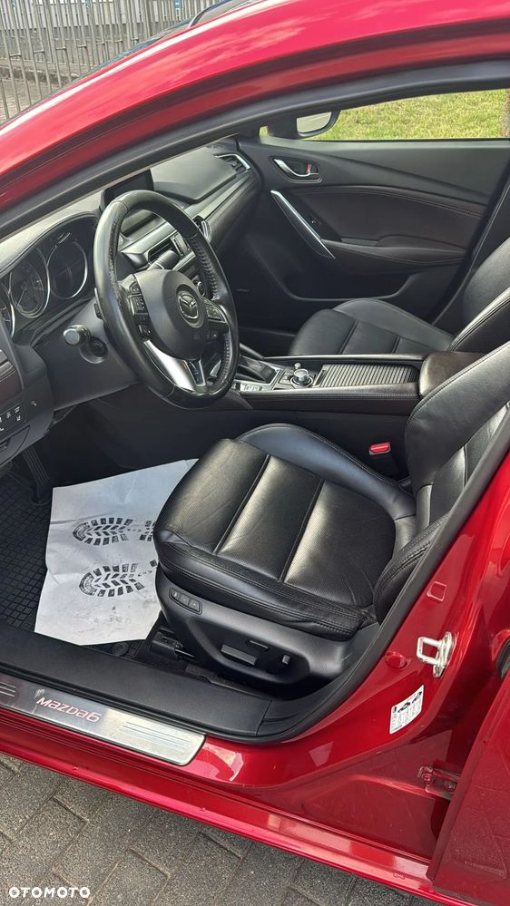 Mazda 6 - 4
