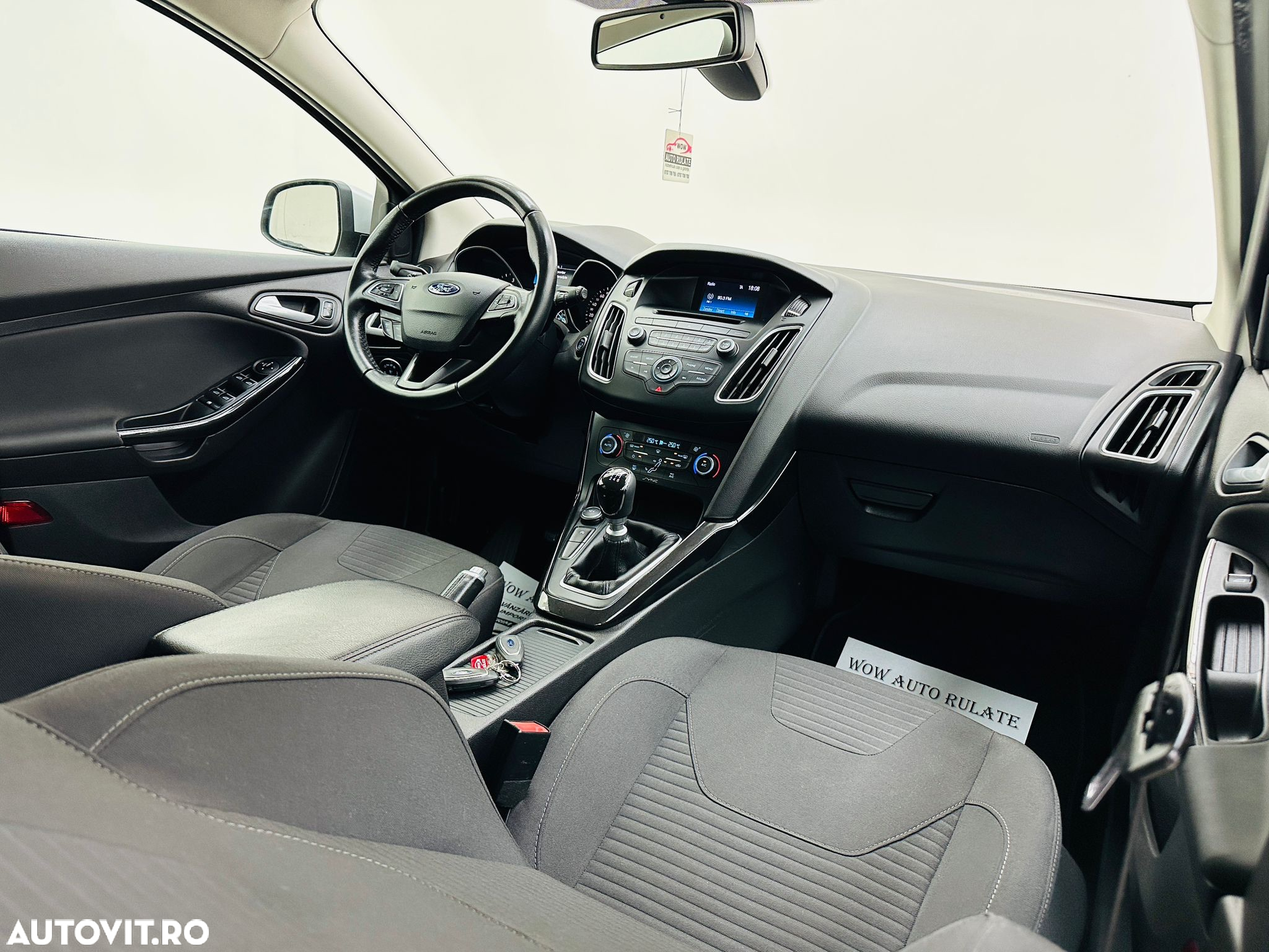 Ford Focus - 19