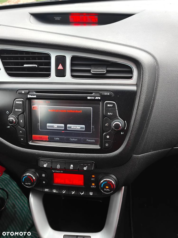 Kia Ceed 1.4 CVVT Vision - 12