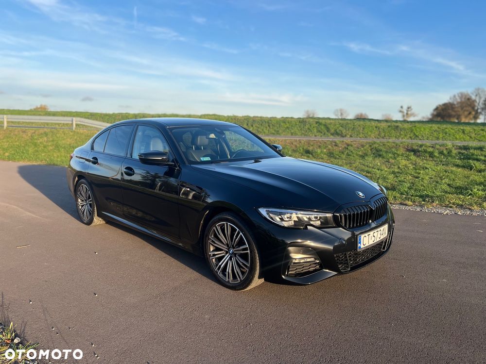 BMW Seria 3 318d M Sport Shadow - 3