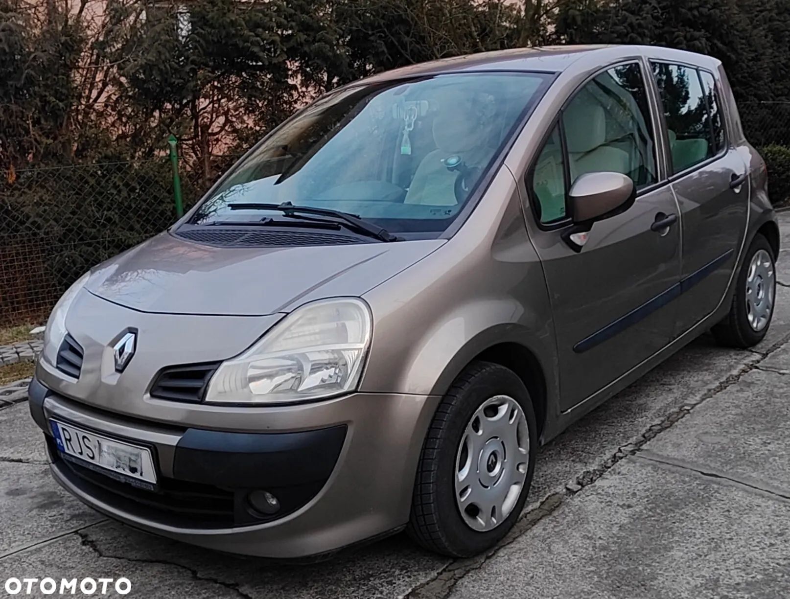 Renault Modus - 1