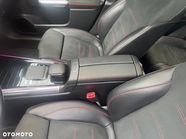 Mercedes-Benz Klasa B - 22