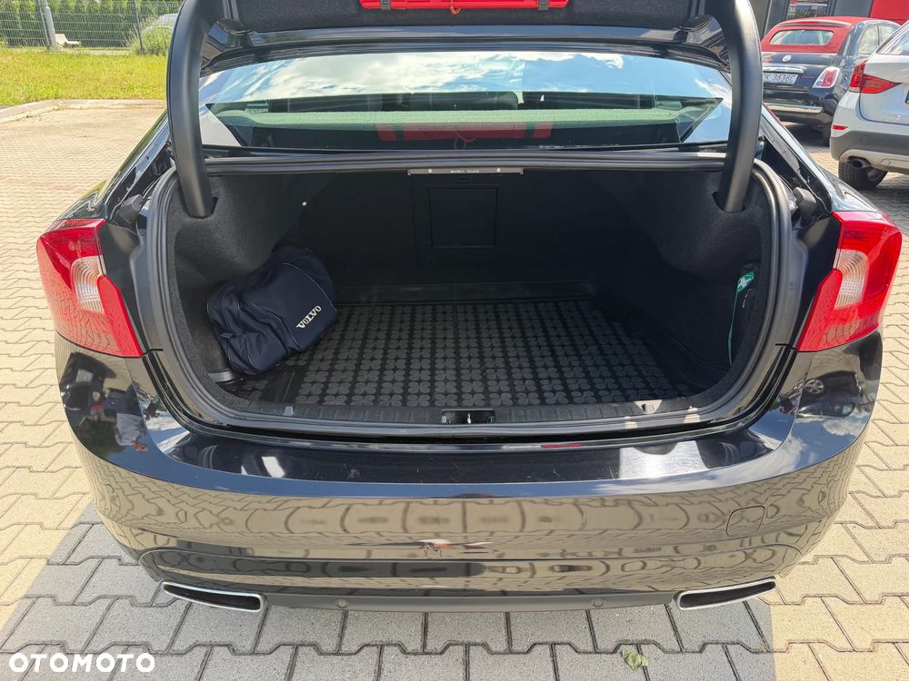 Volvo S60 D4 Drive-E Momentum - 12