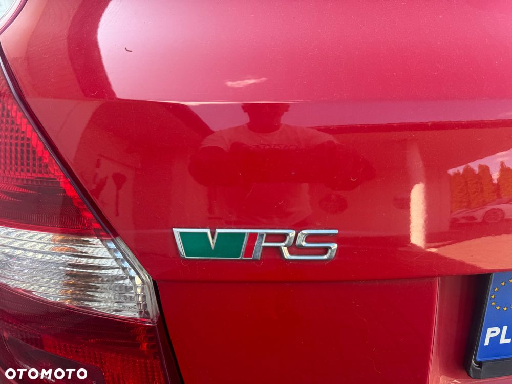Skoda Fabia 1.4 TSI DSG RS - 15