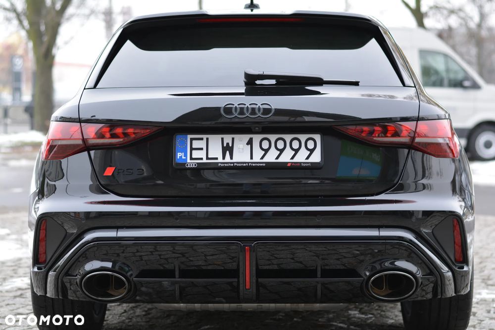Audi RS3 Sportback - 7