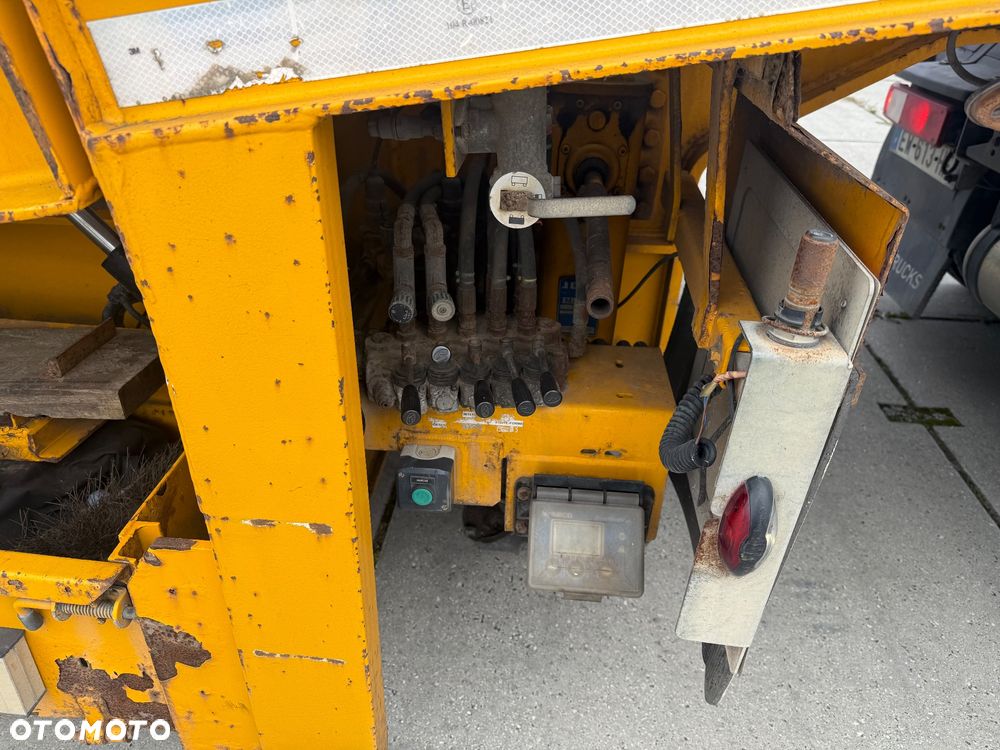 Castera AMC CASTERA / WYCIĄGARKA / 3 OSIE / SKRĘTNA OŚ / RUCHOMY POKŁAD / POSZERZENIA / Z FRANCJI / STAN BDB / / / - 16