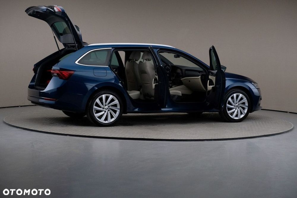 Skoda Octavia 2.0 TDI Style DSG - 6