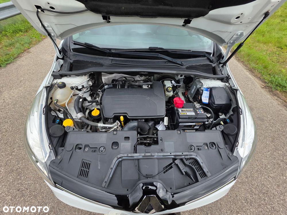 Renault Clio 1.2 16V 75 Limited - 20