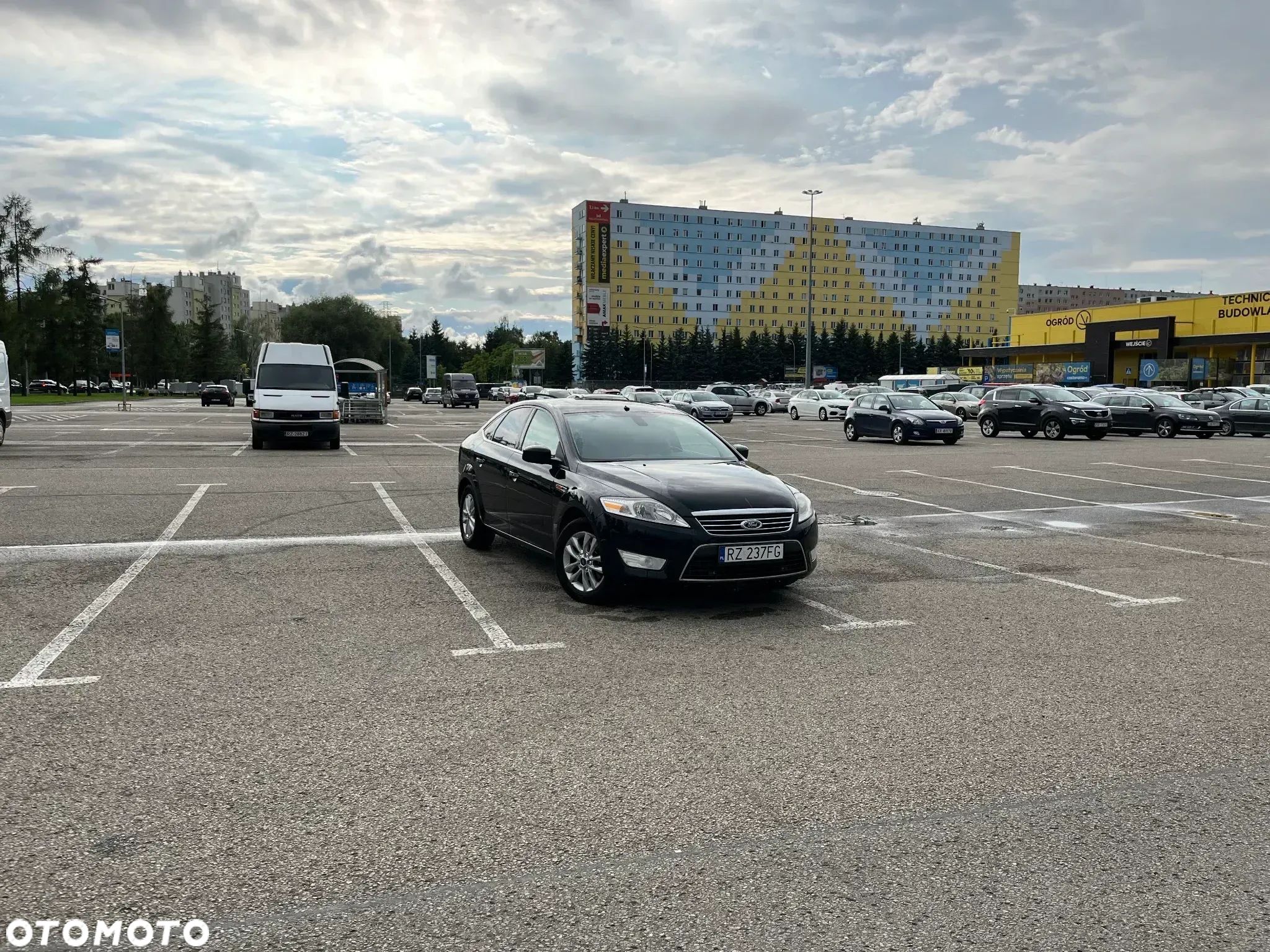 Ford Mondeo 2.0 Ghia - 1