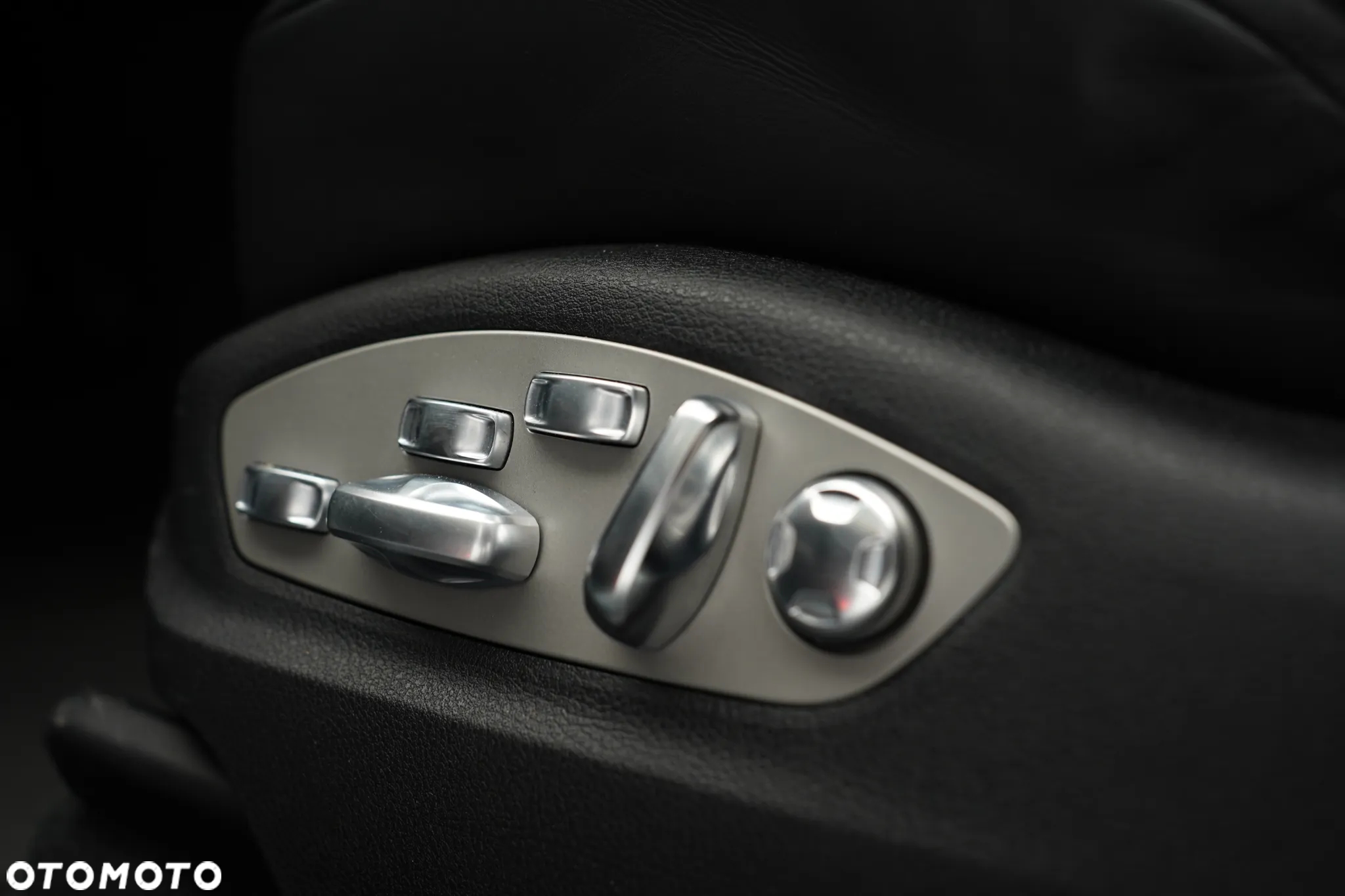 Porsche Macan Standard - 19