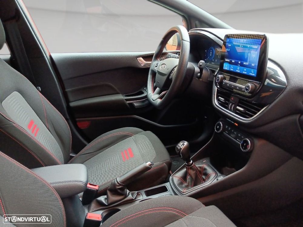 Ford Fiesta 1.0 EcoBoost MHEV ST-Line X - 16