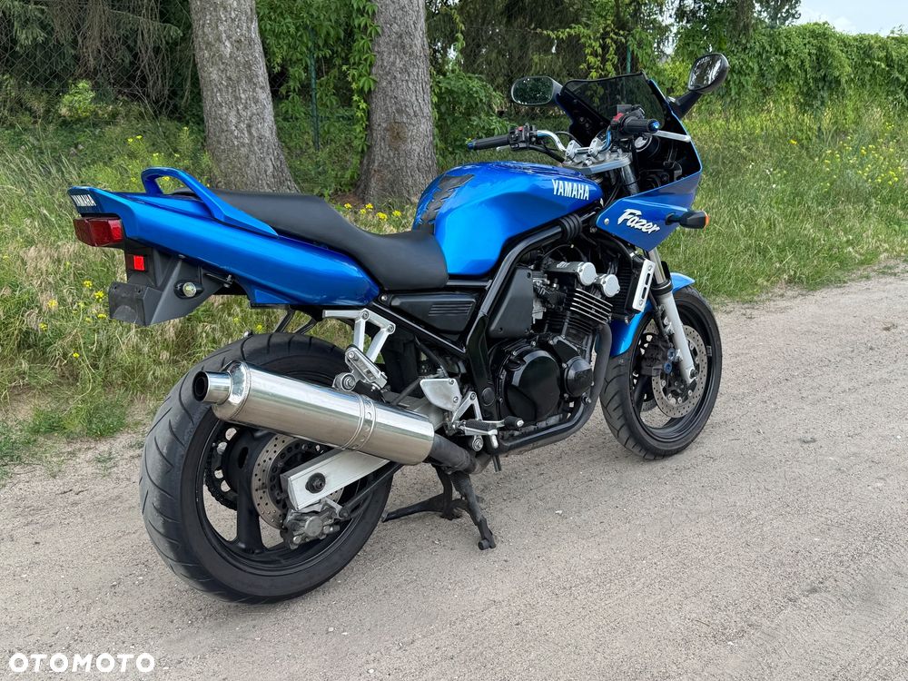 Yamaha FZS - 3