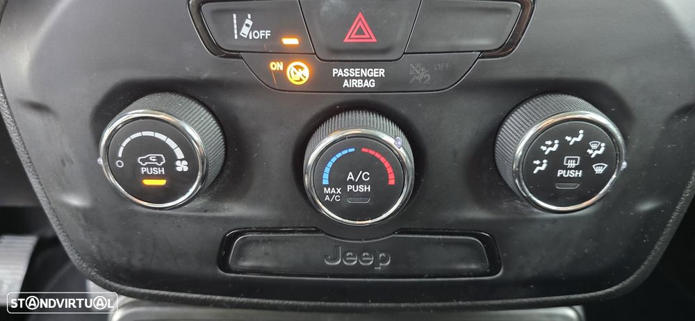 Jeep Renegade 1.0 T Sport - 22