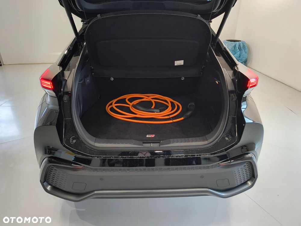 Toyota C-HR 2.0 PHEV Dynamic Force GR Sport Premiere Edition - 8