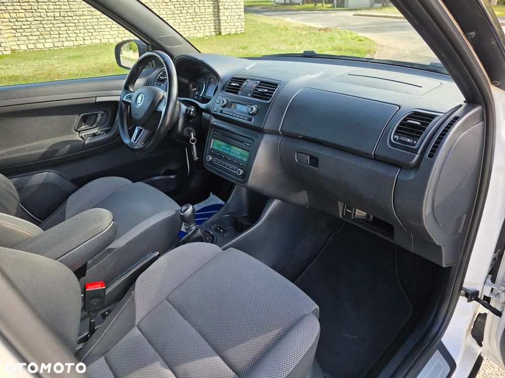 Skoda Fabia 1.2 TSI Monte Carlo - 6