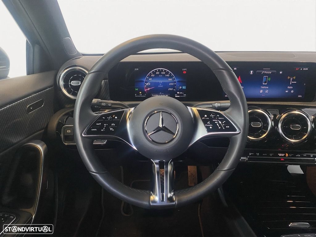 Mercedes-Benz A 250 e - 10