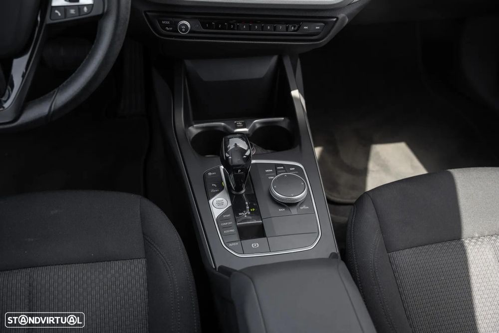 BMW 116 d Corporate Edition Auto - 13