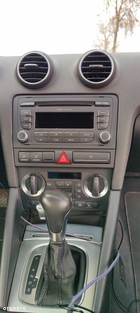 Audi A3 Sportback 2.0 TDI Ambiente S tronic - 31