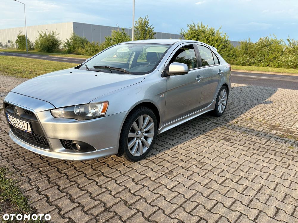 Mitsubishi Lancer - 6