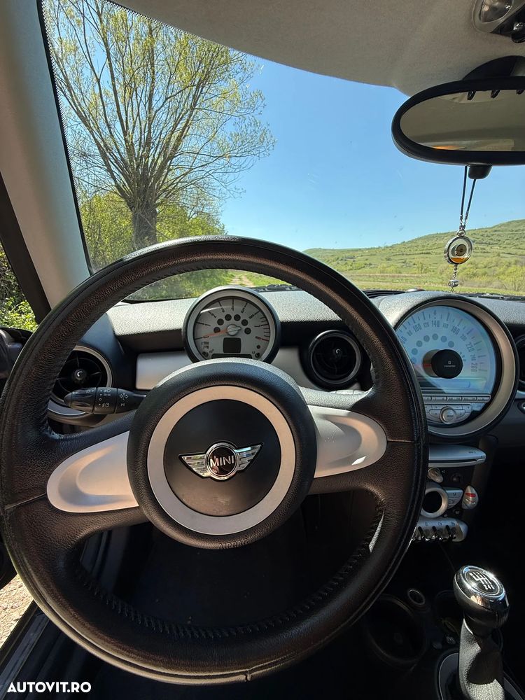 Mini Cooper - 2