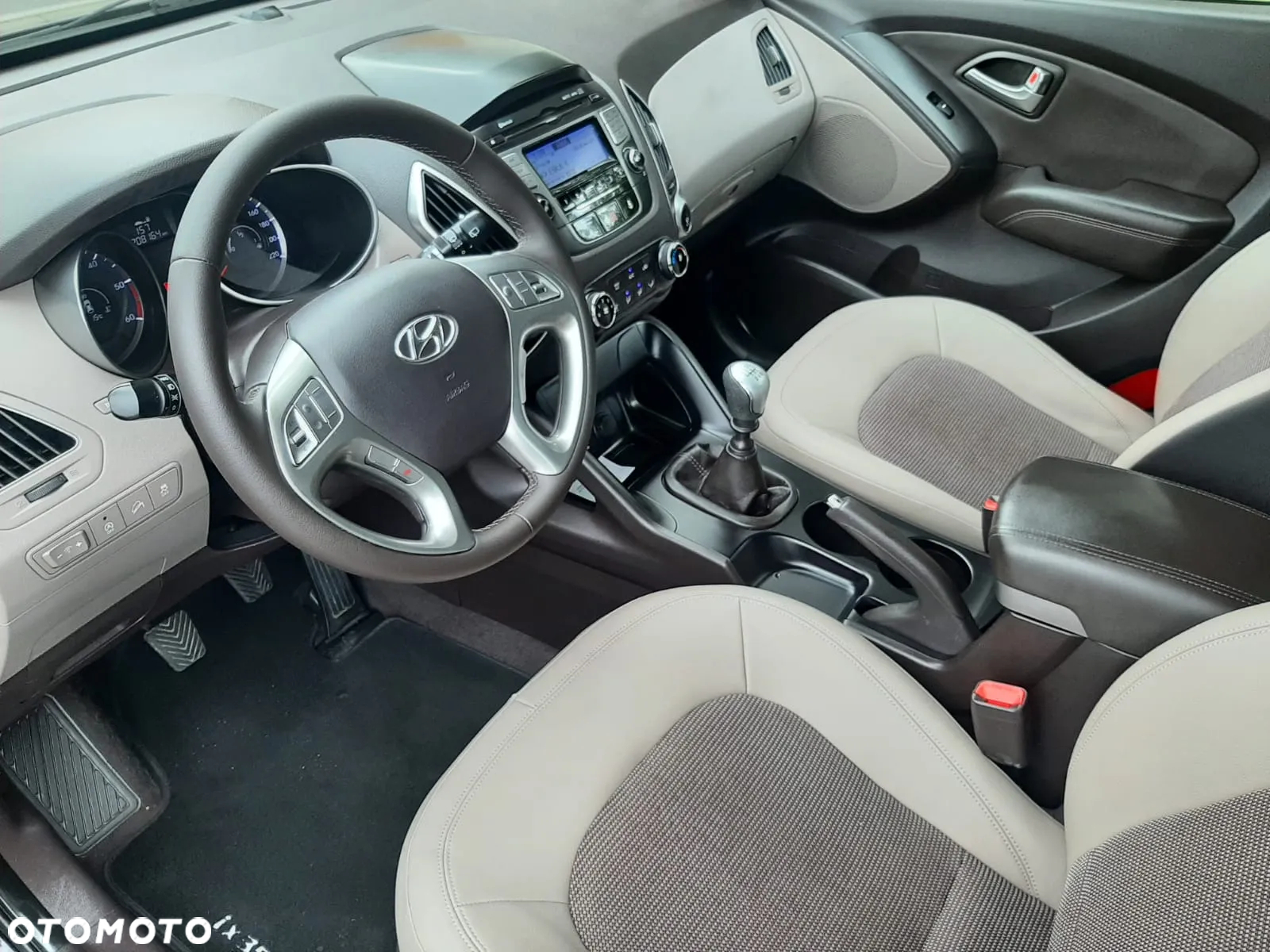 Hyundai ix35 1.7 CRDi 2WD blue Comfort - 14