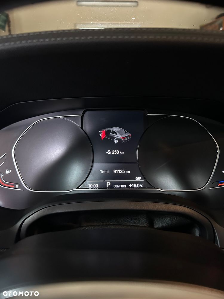 BMW Seria 3 330i - 36