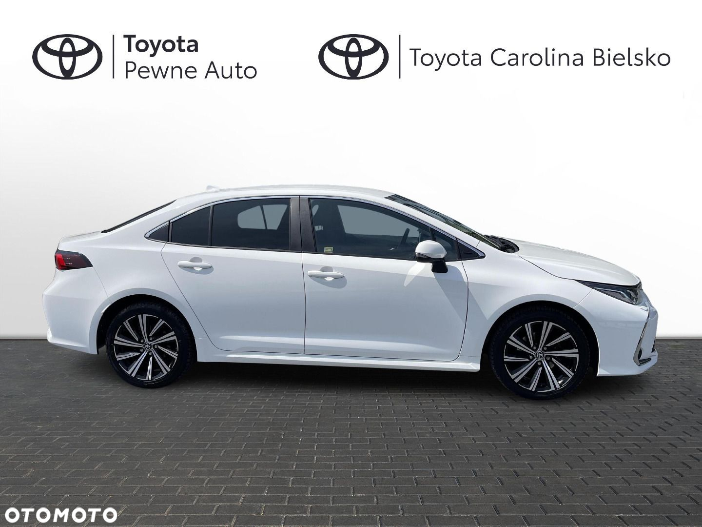 Toyota Corolla - 24