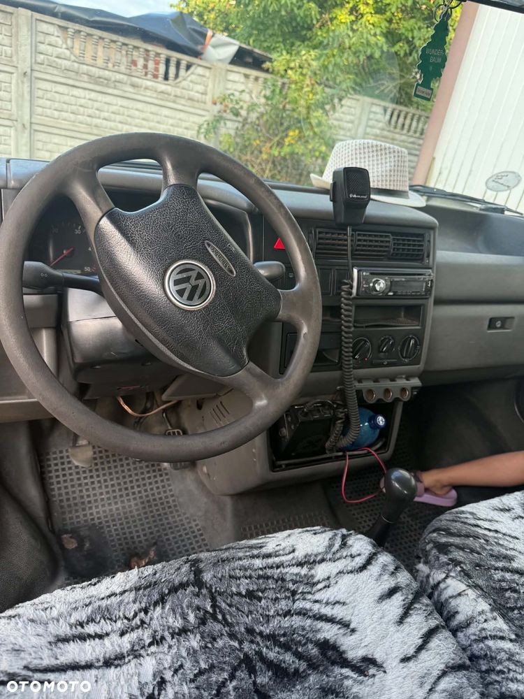 Volkswagen Transporter - 7