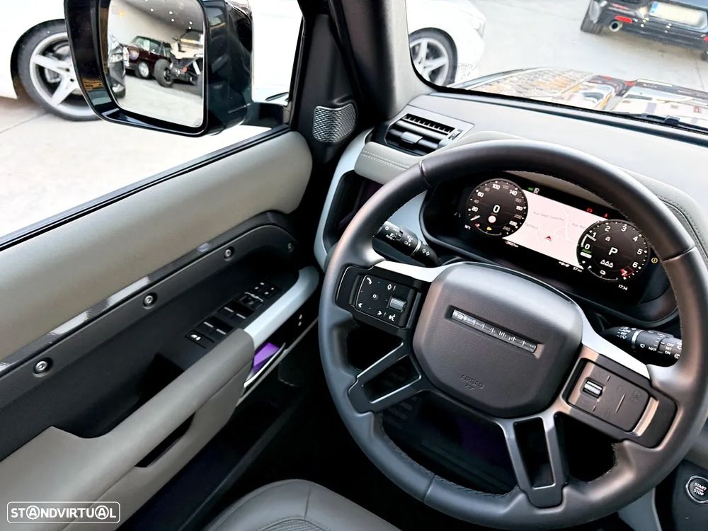 Land Rover Defender 2.0 P400e 110 AWD X-Dynamic HSE - 15
