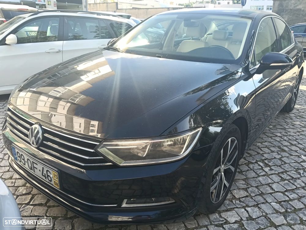 VW Passat 2.0 TDI Highline DSG - 1