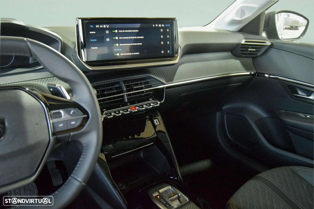 Peugeot 208 1.2 Hybrid Allure e-DCS6 - 31