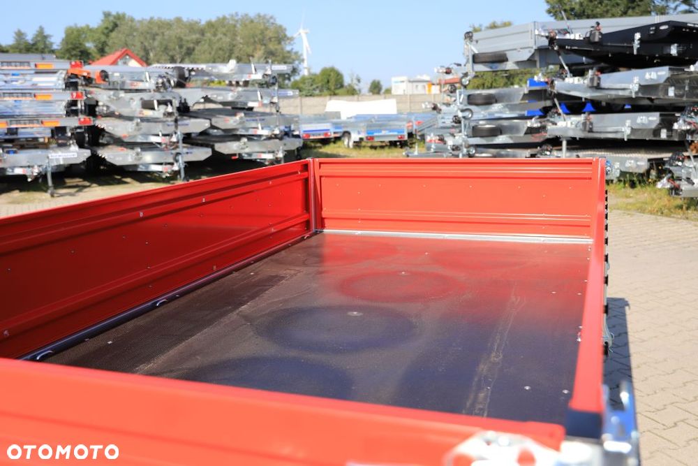 TEMARED TRANSPORTER LIMITOWANA EDYCJA  3015/2 0,75T 304x153x40 cm, dmc 750 kg, Full LED - 26