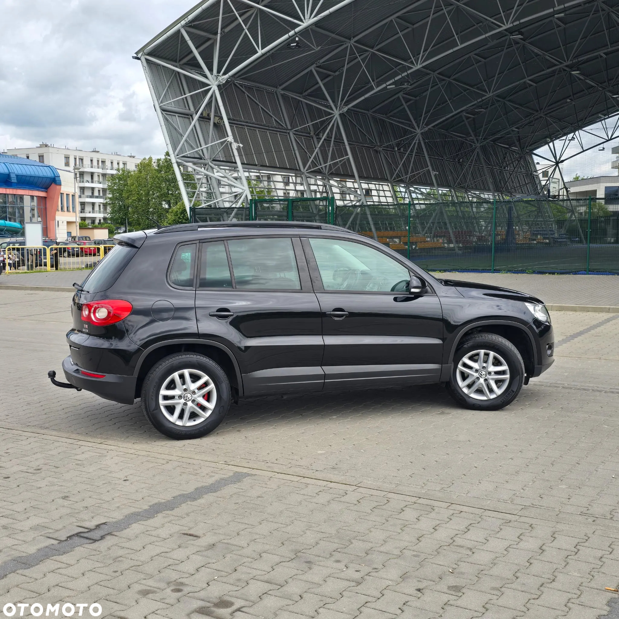 Volkswagen Tiguan - 13