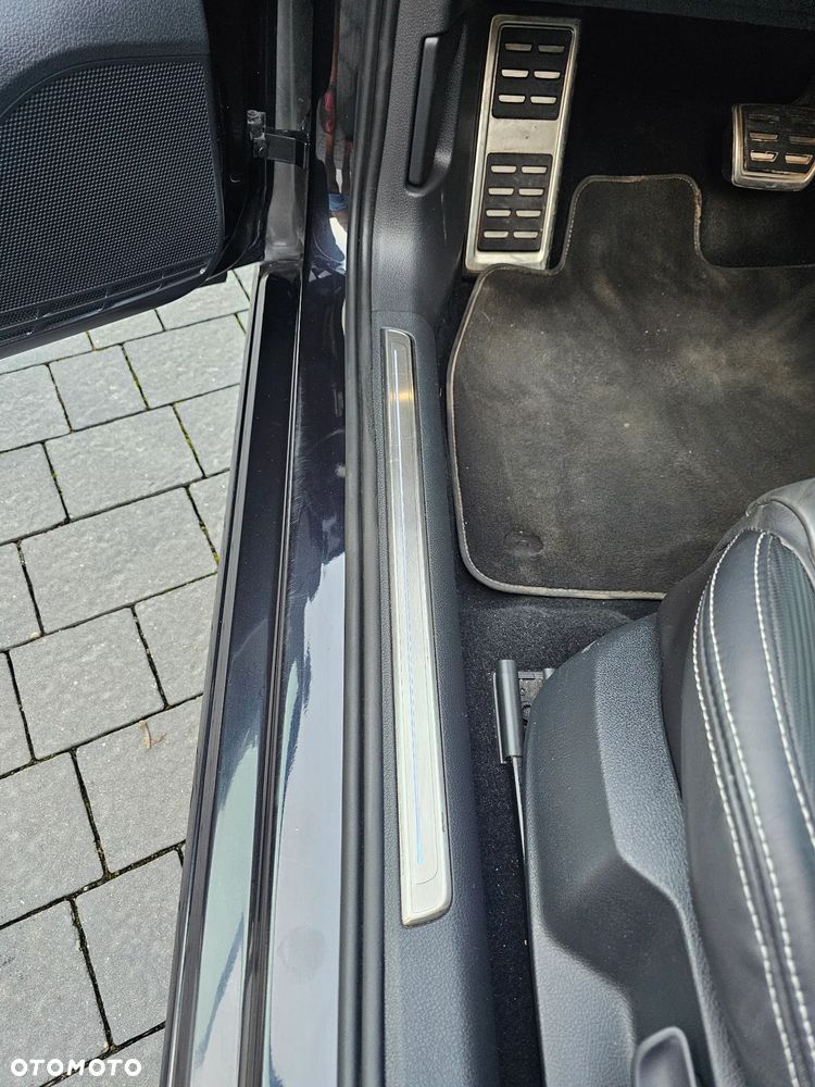 Volkswagen Golf 2.0 TSI BMT 4Mot R DSG - 17