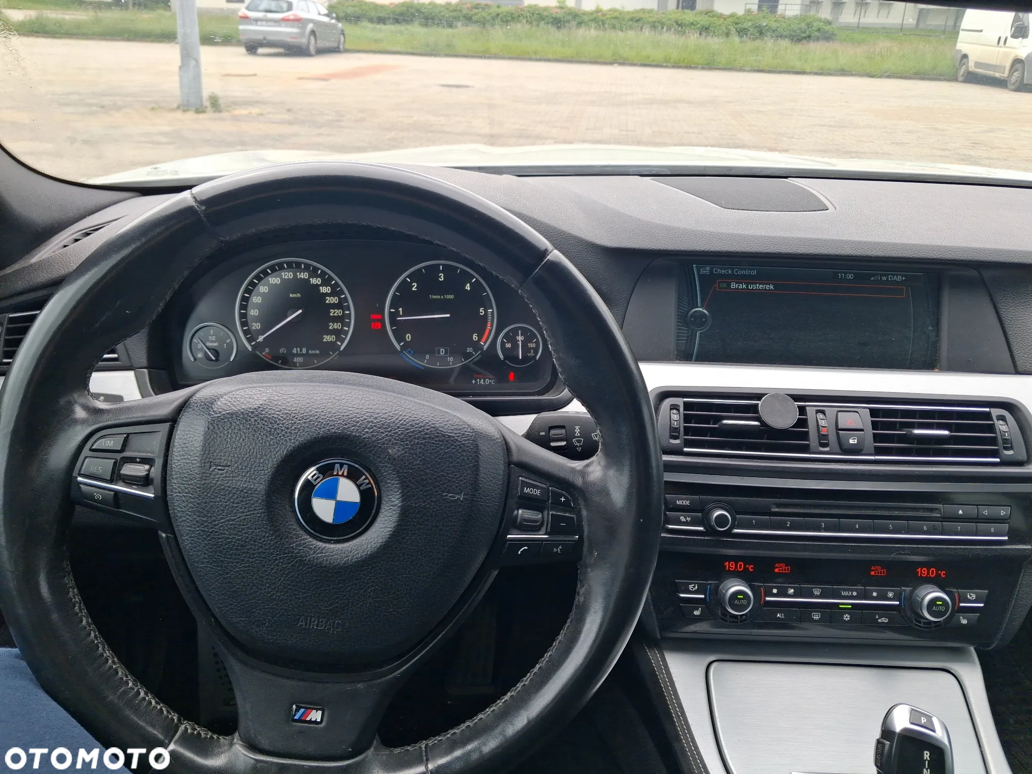 BMW Seria 5 - 16