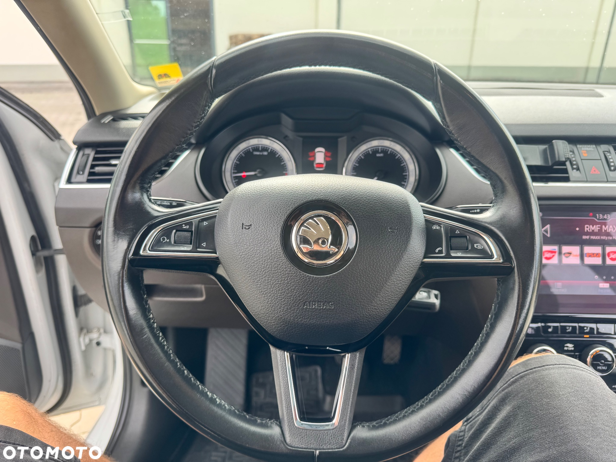 Skoda Octavia 2.0 TDI L&K - 10
