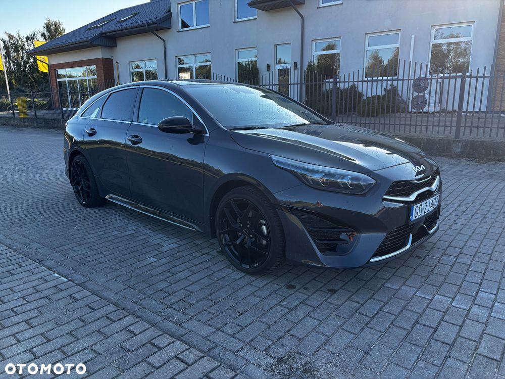 Kia ProCeed - 8