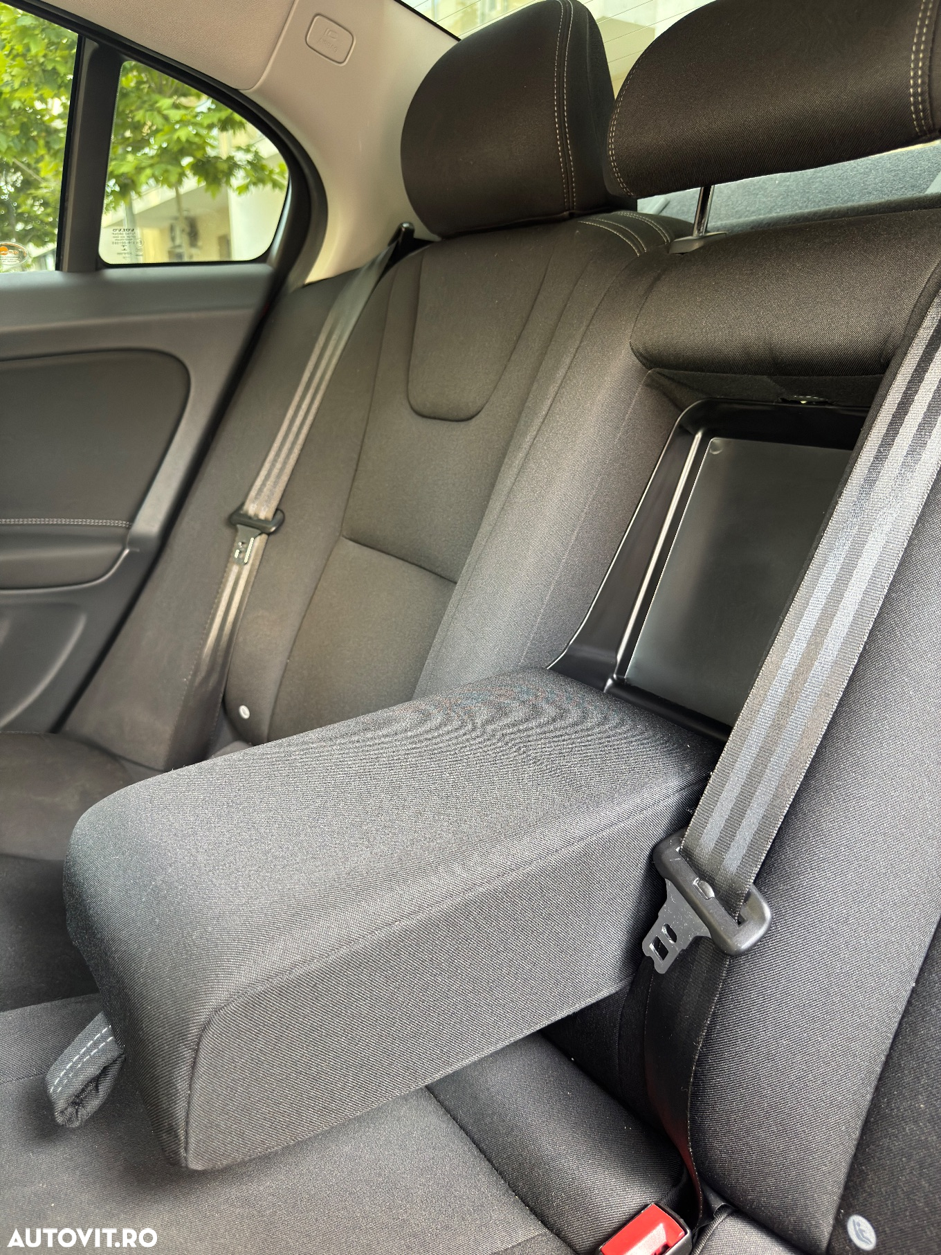Volvo S60 DRIVe - 17