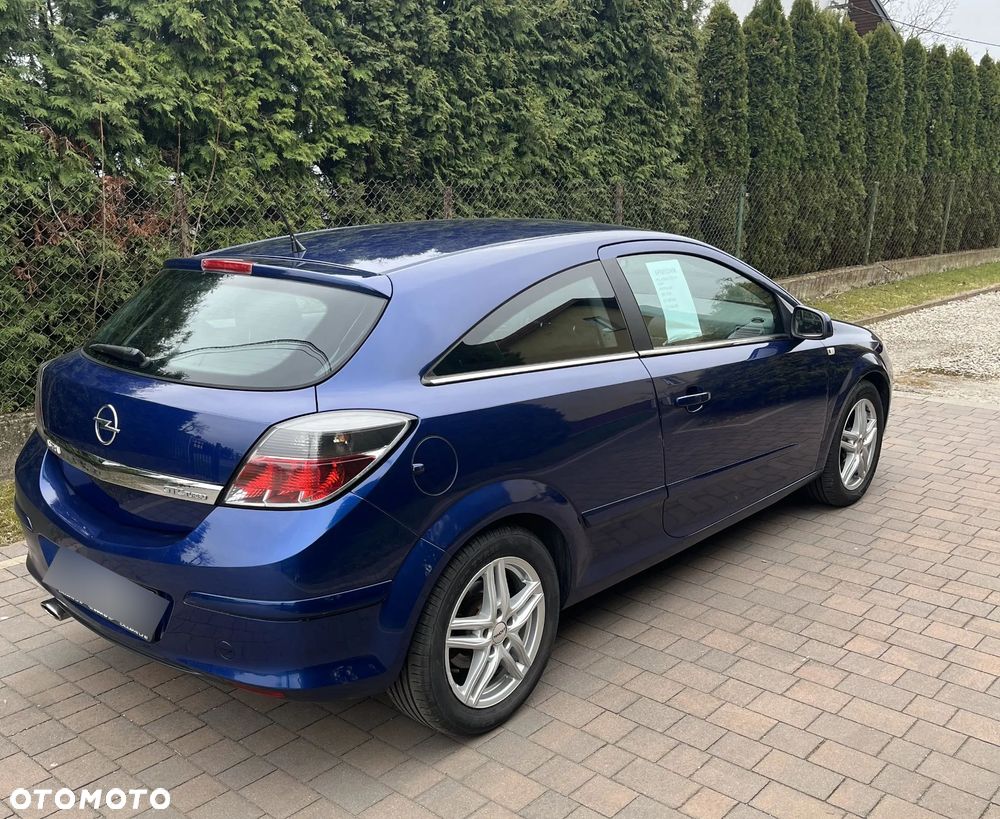 Opel Astra 2.0 T Sport - 3